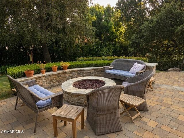 1517 Falling Star Avenue, Westlake Village, CA 91362