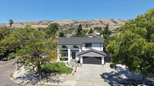 2708 Flint Avenue, San Jose, CA 95148
