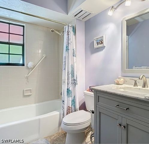 627 Serendipity DR 627, Naples, FL 34108