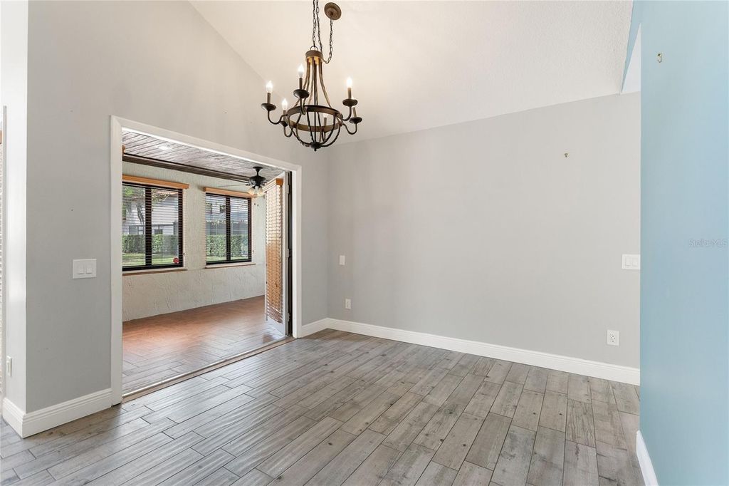 Image 12 of property listing at 7320 FARINGTON COURT, Orlando, FL 32819