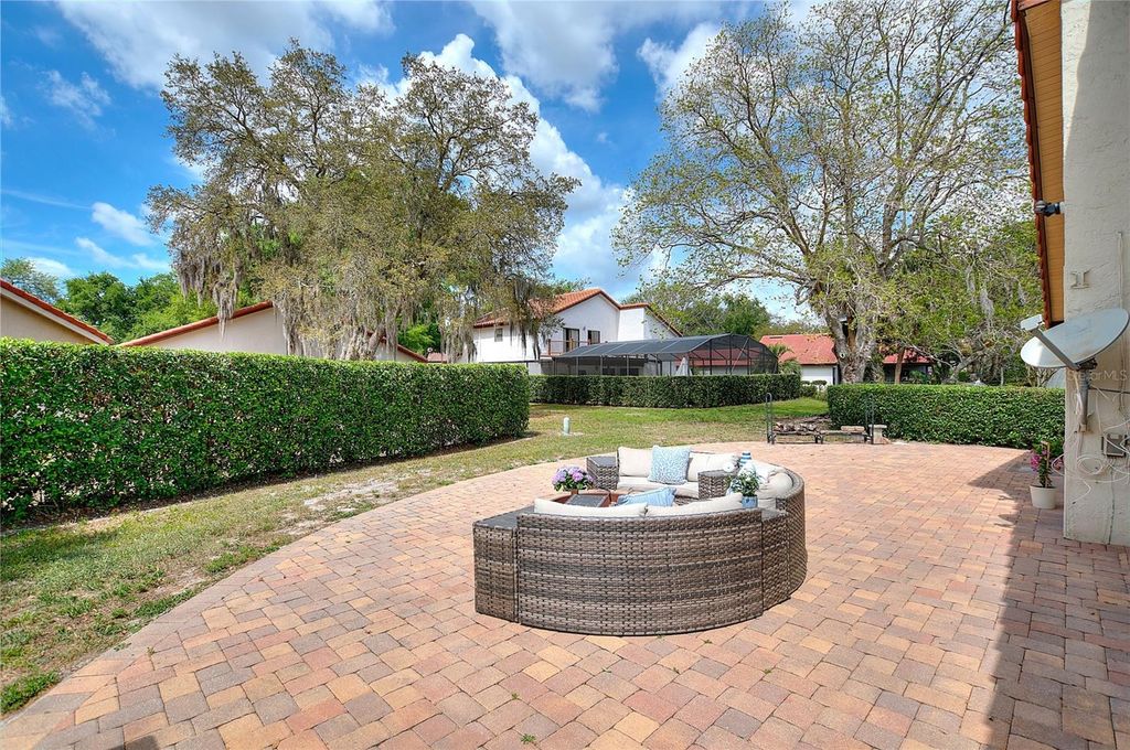 Image 38 of property listing at 7320 FARINGTON COURT, Orlando, FL 32819