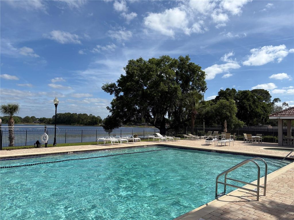 Image 46 of property listing at 7320 FARINGTON COURT, Orlando, FL 32819