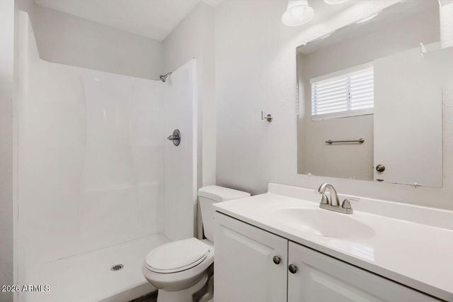 3220 W GROVERS Avenue, Phoenix, AZ 85053