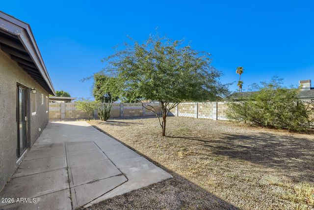 3220 W GROVERS Avenue, Phoenix, AZ 85053