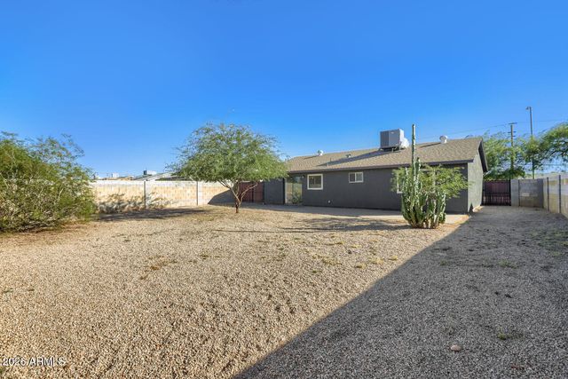 3220 W GROVERS Avenue, Phoenix, AZ 85053