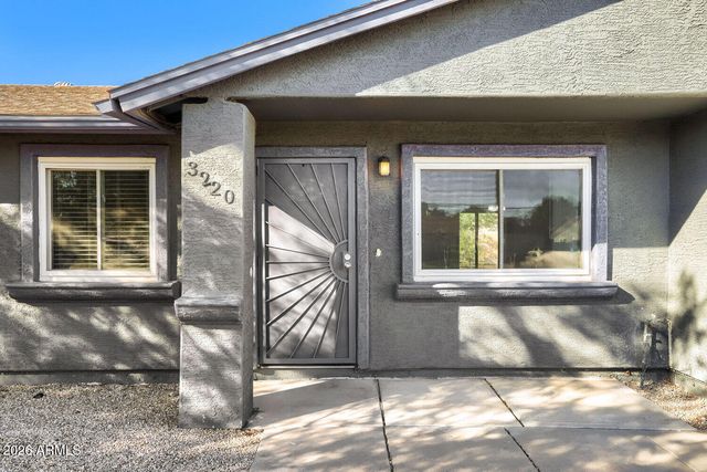 3220 W GROVERS Avenue, Phoenix, AZ 85053