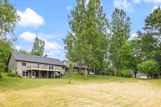 W3075 Grouse Road, Pardeeville, WI 53954