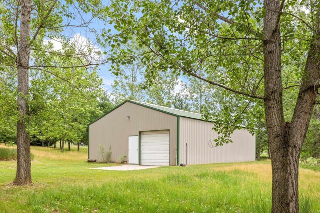 W3075 Grouse Road, Pardeeville, WI 53954