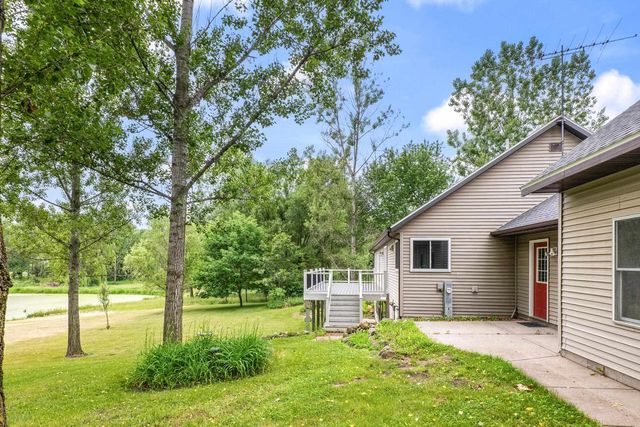W3075 Grouse Road, Pardeeville, WI 53954