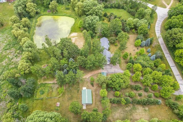 W3075 Grouse Road, Pardeeville, WI 53954