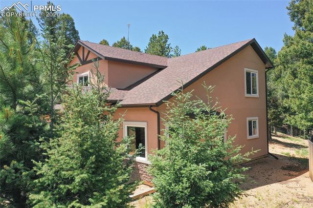 71 Mt Elbert Drive, Florissant, CO 80816