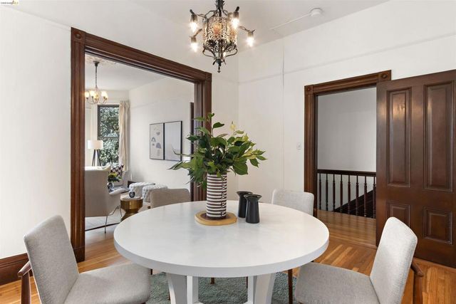 12 Beaver St, San Francisco, CA 94114