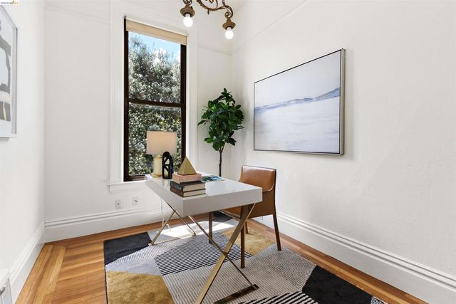 12 Beaver St, San Francisco, CA 94114