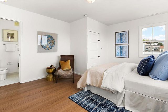 12 Beaver St, San Francisco, CA 94114