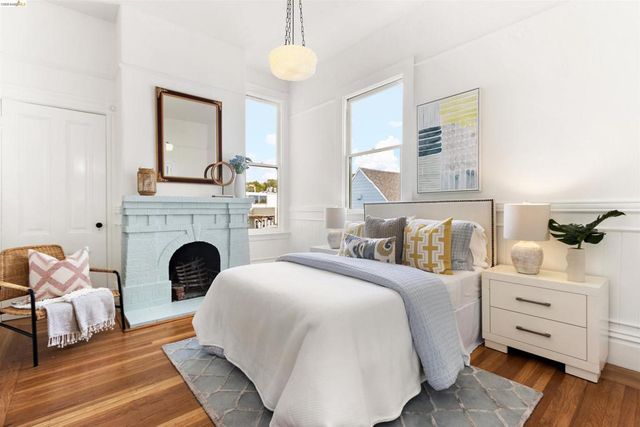 12 Beaver St, San Francisco, CA 94114