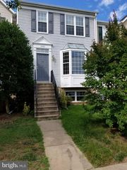 2420 SANDWICH CT, Crofton, MD 21114