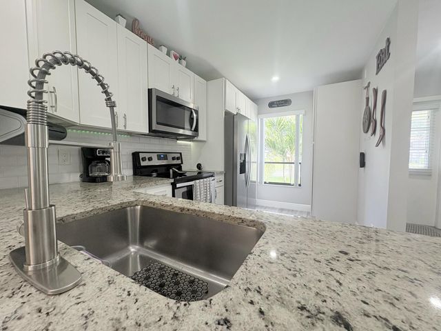 850 Hill Drive D, West Palm Beach, FL 33415