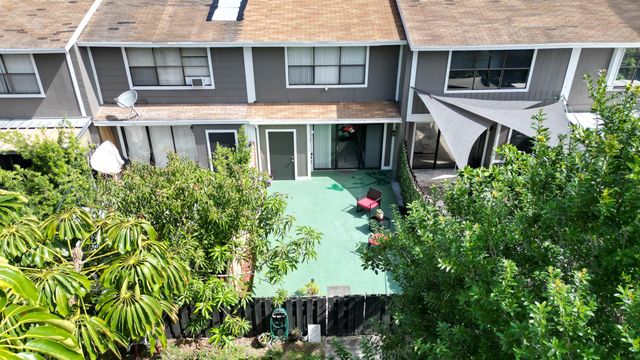 850 Hill Drive D, West Palm Beach, FL 33415