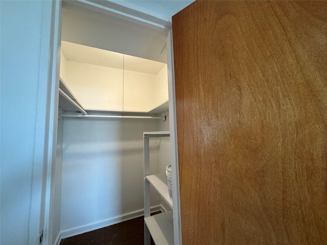 78-01 164th Street 2F, Flushing, NY 11366
