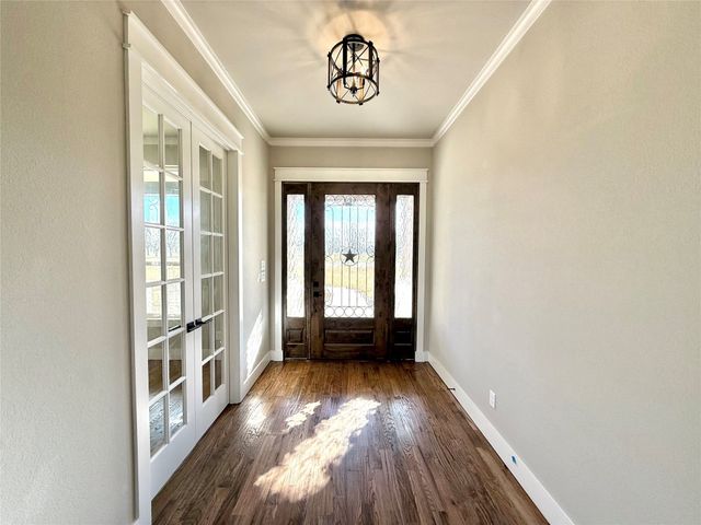 1642 EARHART Drive, Granbury, TX 76049