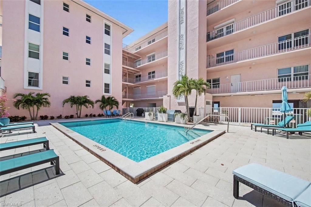 26236 Hickory BLVD 1, BONITA SPRINGS, FL 34134 — photo 2
