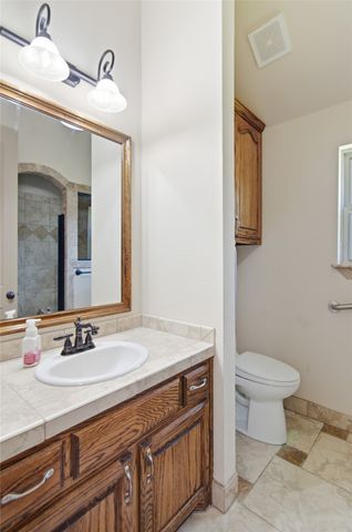 502 Lismore Drive, Mansfield, TX 76063