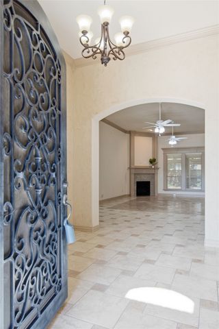 502 Lismore Drive, Mansfield, TX 76063