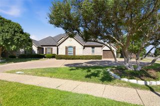 502 Lismore Drive, Mansfield, TX 76063
