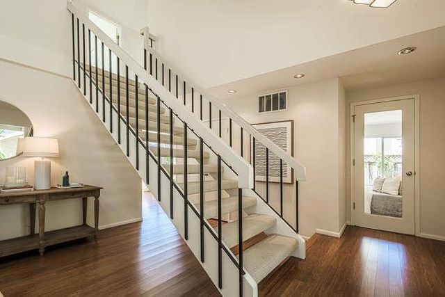 532 Anchor Circle, Redwood City, CA 94065