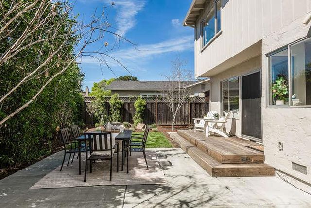 532 Anchor Circle, Redwood City, CA 94065