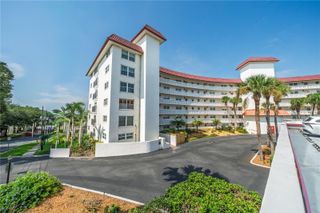601 N MCDONALD STREET 2, Mount Dora, FL 32757