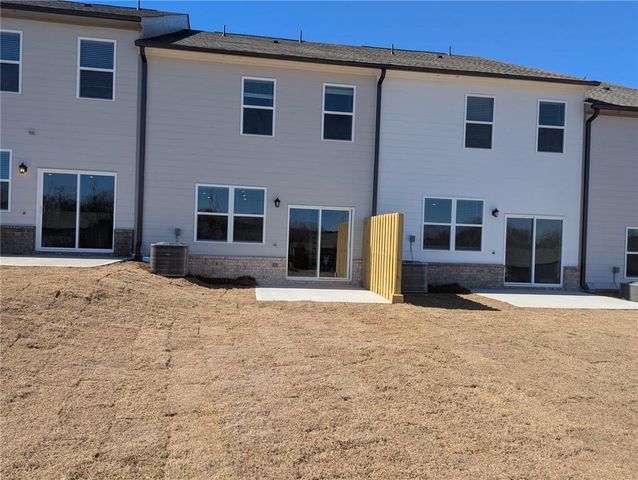 132 Hazel Drive, Mcdonough, GA 30253