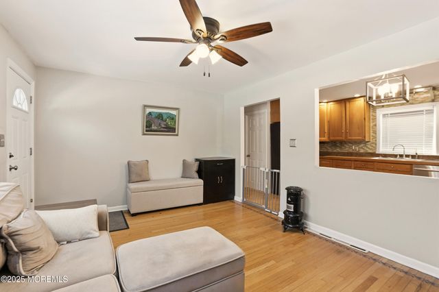 648 Brewers Bridge Road, Jackson, NJ 08527