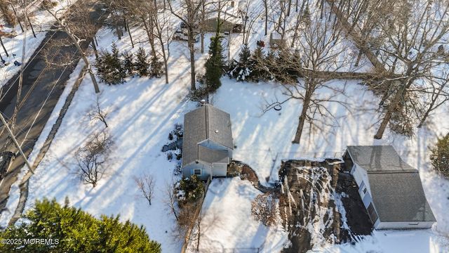 648 Brewers Bridge Road, Jackson, NJ 08527