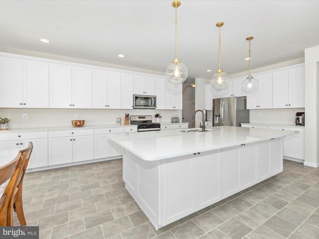 2744 SCARECROW TER, Frederick, MD 21702