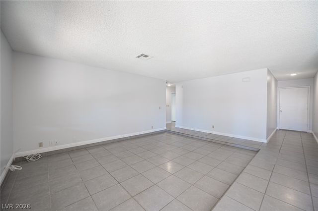 5142 Tahnee Drive, Las Vegas, NV 89122