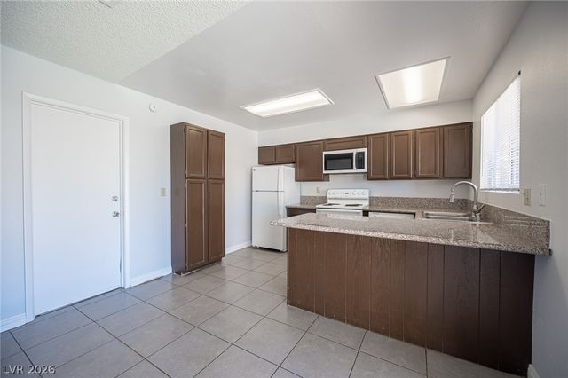 5142 Tahnee Drive, Las Vegas, NV 89122