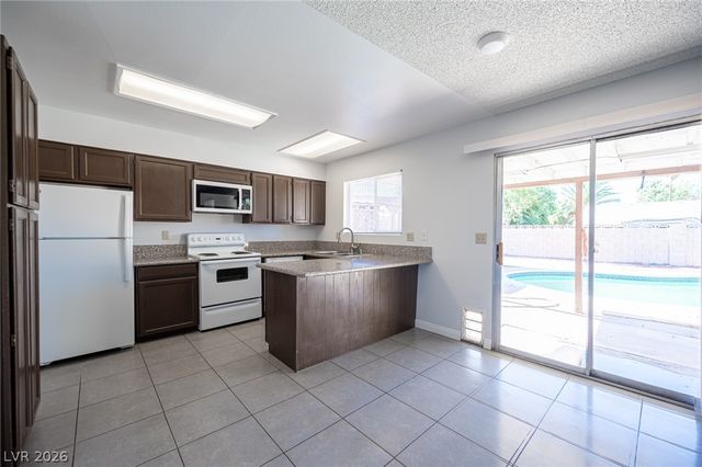 5142 Tahnee Drive, Las Vegas, NV 89122