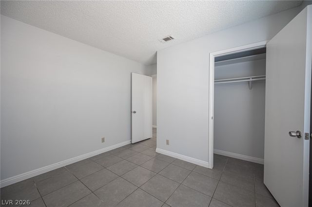 5142 Tahnee Drive, Las Vegas, NV 89122