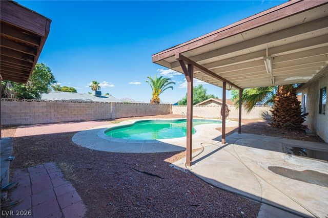 5142 Tahnee Drive, Las Vegas, NV 89122