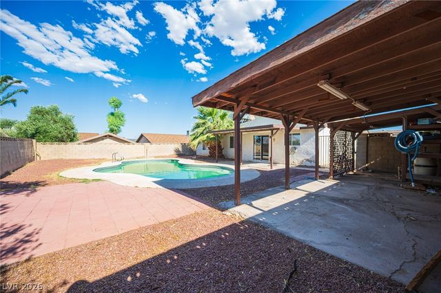 5142 Tahnee Drive, Las Vegas, NV 89122