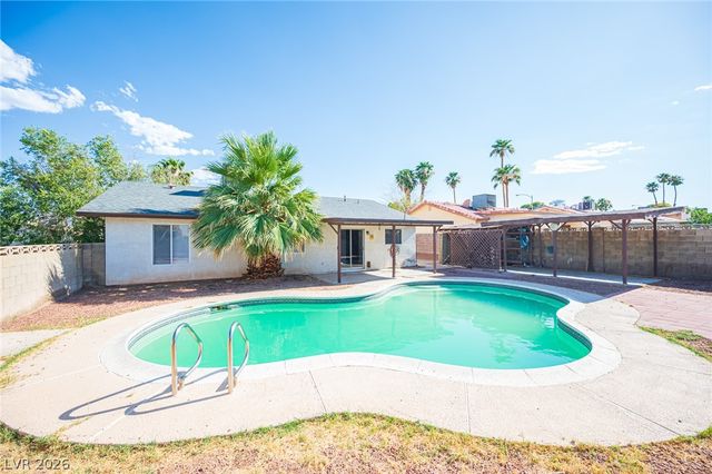 5142 Tahnee Drive, Las Vegas, NV 89122