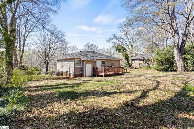 40 Westview Avenue, Greenville, SC 29609