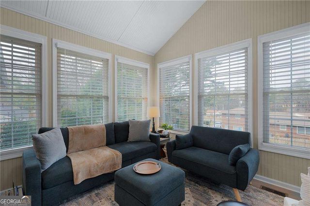 136 Meadow Lane, Calhoun, GA 30701