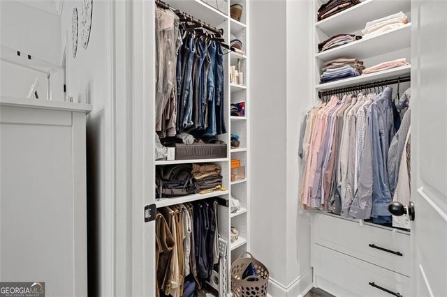 6176 Eves Way, Norcross, GA 30071