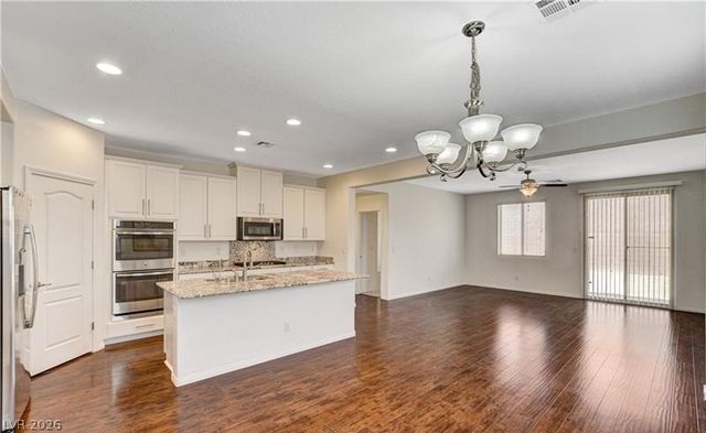 7324 Lavender Rose Avenue, Las Vegas, NV 89117