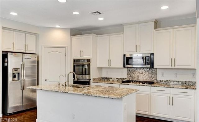 7324 Lavender Rose Avenue, Las Vegas, NV 89117