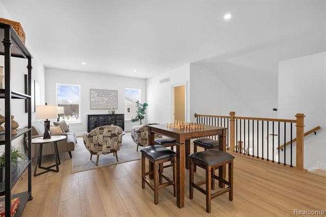 5157 Poppydrew Lane, Ann Arbor, MI 48108