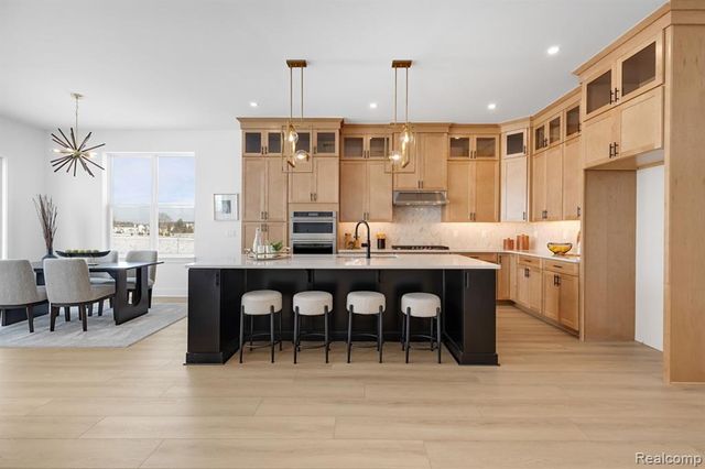 5157 Poppydrew Lane, Ann Arbor, MI 48108