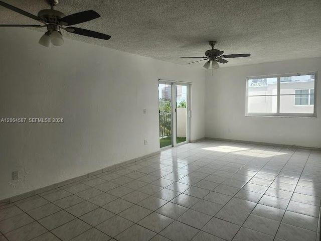 5505 NW 7th St W410, Miami, FL 33126
